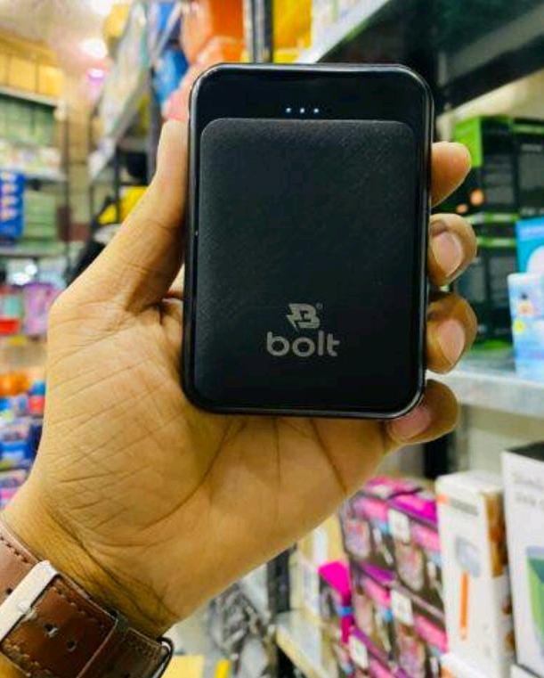 Power bank Bolt B156